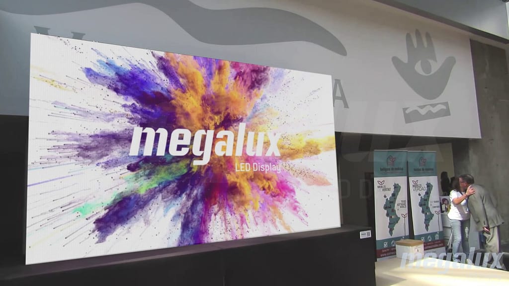 Megalux se presenta en Hábitat Valencia 2019 con una gran pantalla LED de interior