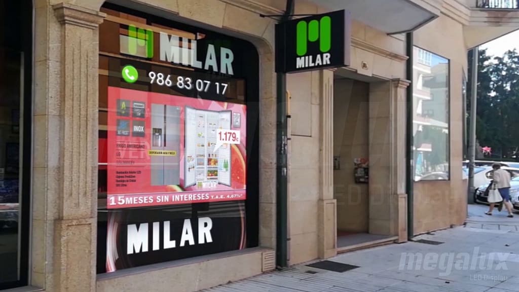Milar Arosa en Vilagarcía de Arousa se publica con pantalla LED de escaparate Megalux